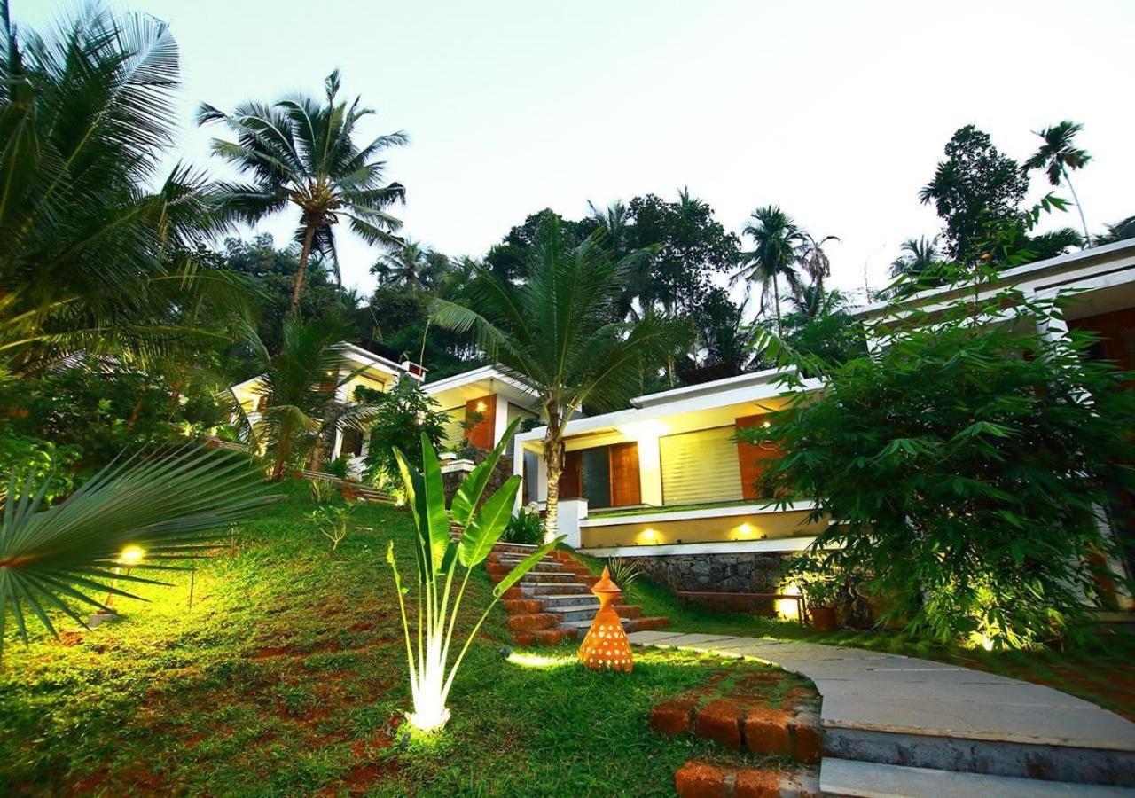 Le Candles Resort Kozhikode Exteriör bild