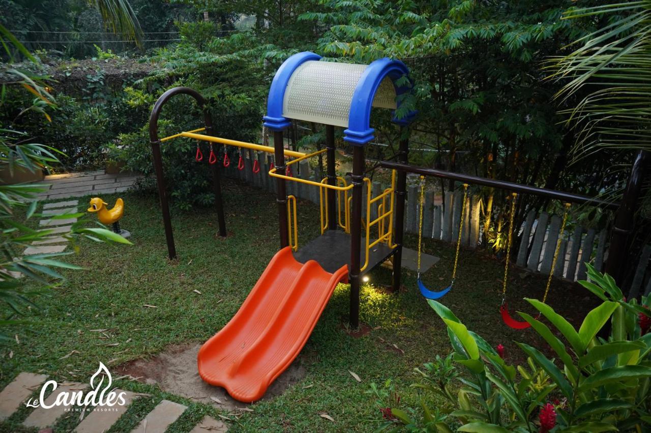 Le Candles Resort Kozhikode Exteriör bild